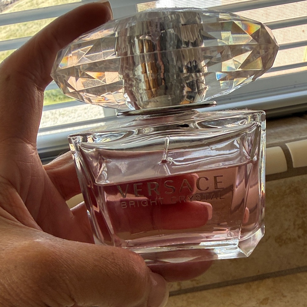 Versace Bright Crystal Perfume - Pink and Silver - Picture 3 of 3